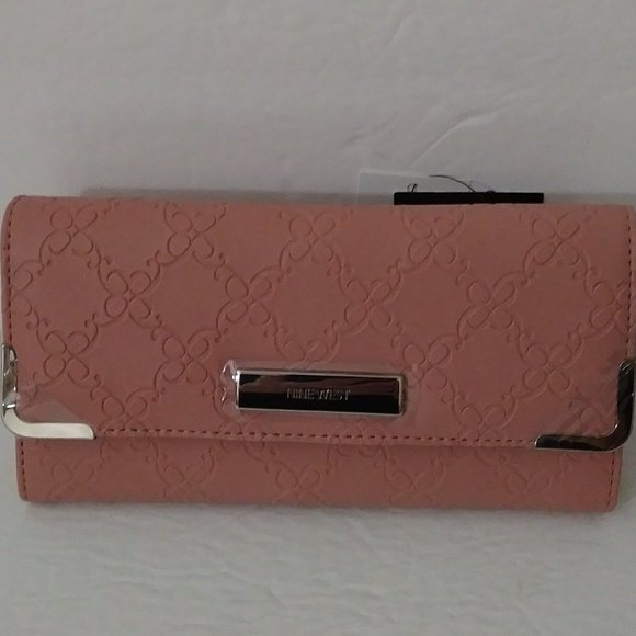 Nine West Pink Rose Quartz Wallet - Picture 1 of 12